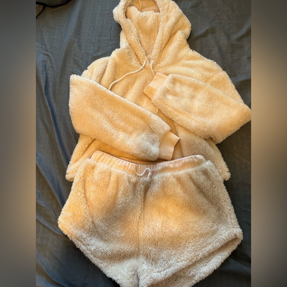 Cozy set